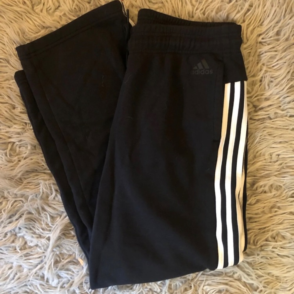 Adidas sweatpants